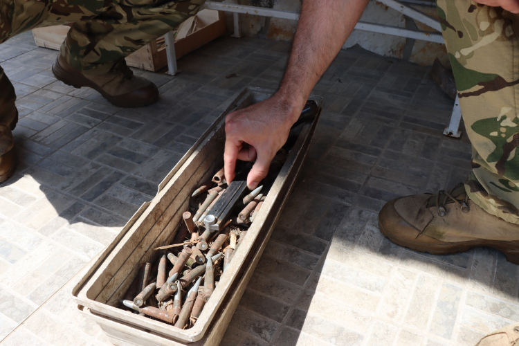 Többkilónyi lőszert találtak egy lakóépület padlásán