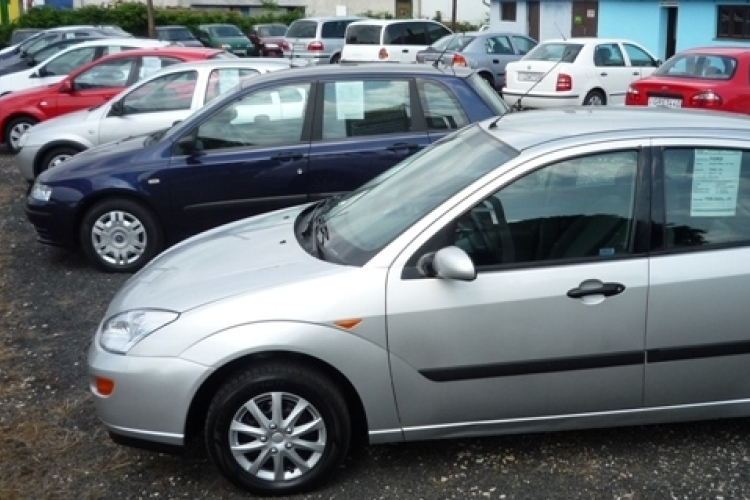 Jelentősen élénkült tavaly a használtautó-piac