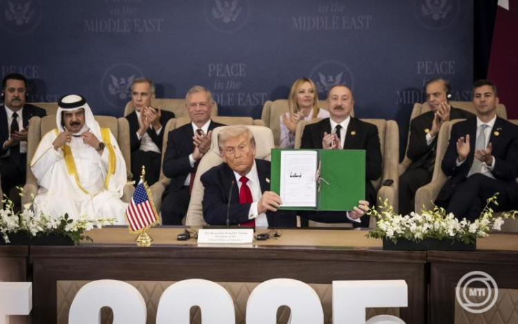 Izraeli-palesztin - Aláírták Sarm es-Sejkben a gázai tűzszüneti megállapodást